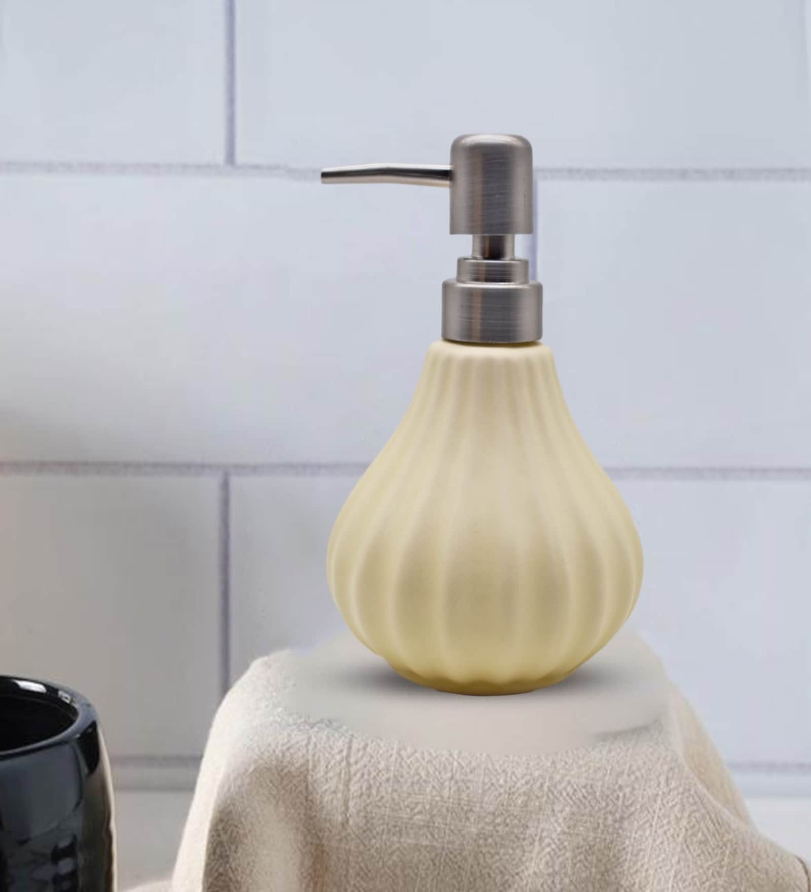 Cream 300 ml Ceramic Liquid Soap Dispenser 