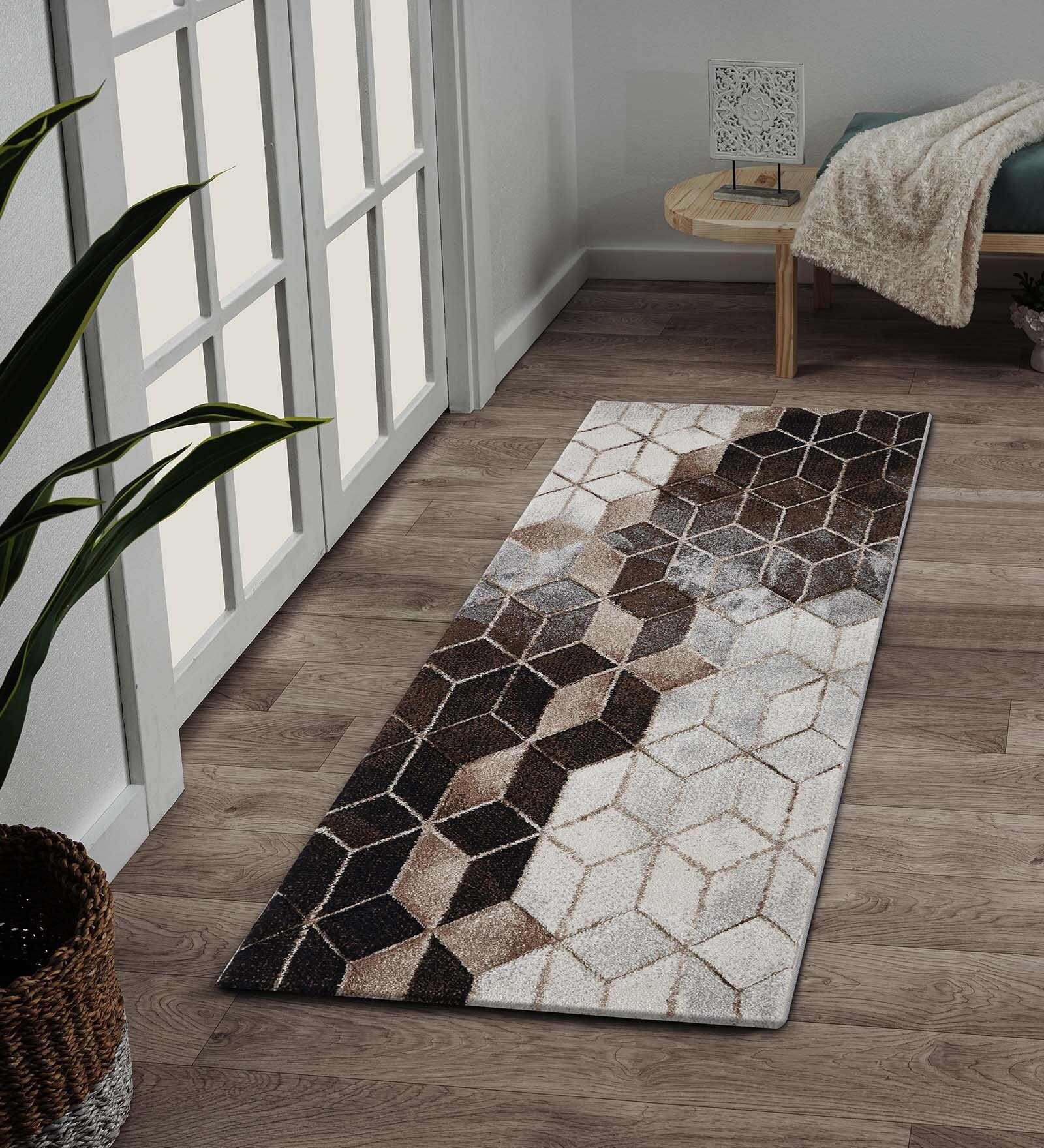 Cream and Brown Geometrical Polypropylene 5 ft x 2 ft Machine Made Runner