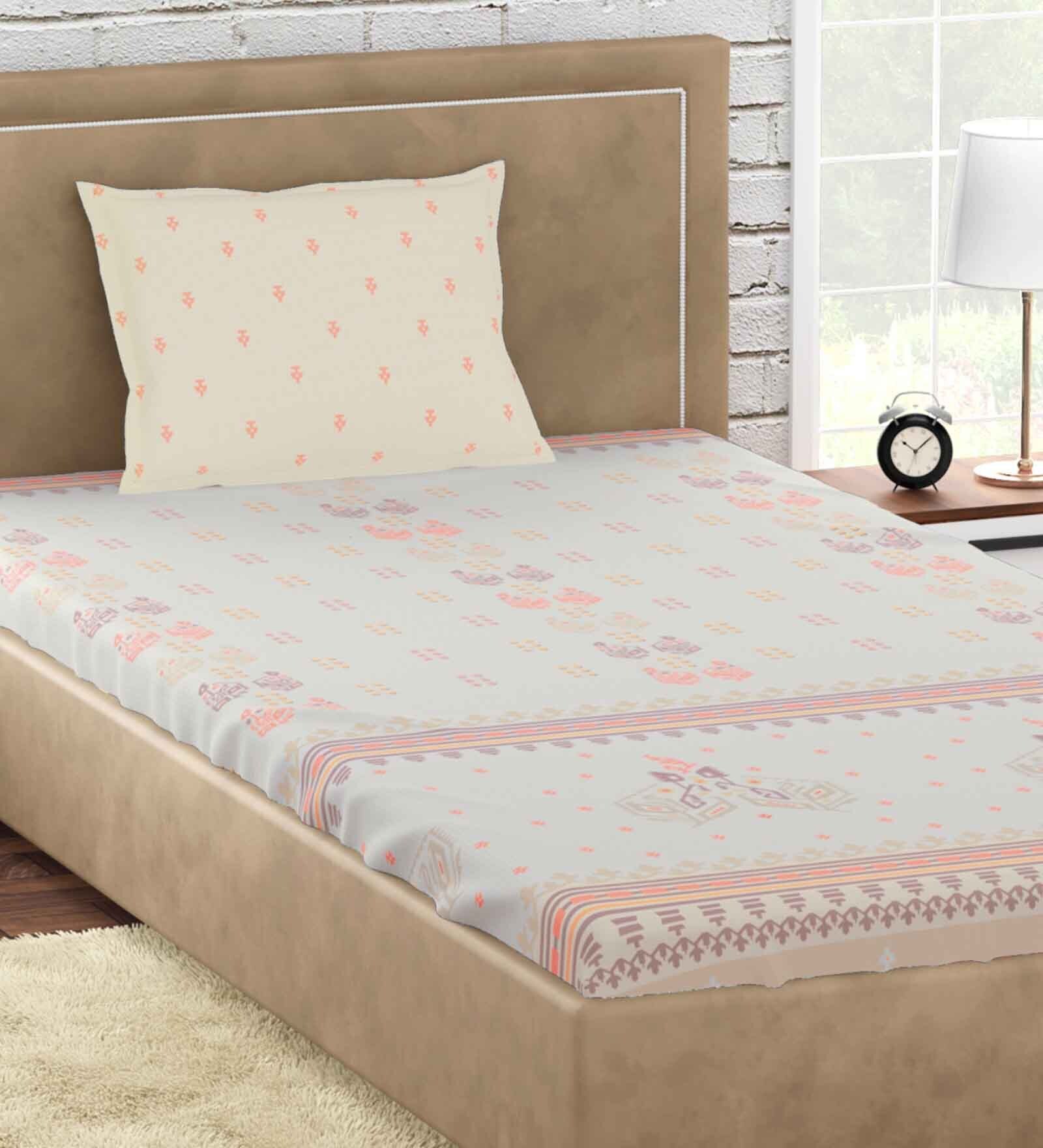 Cream Geometric 300 TC 100% Cotton Single Bed Sized Bed Sheets With 1 Pillow Cover