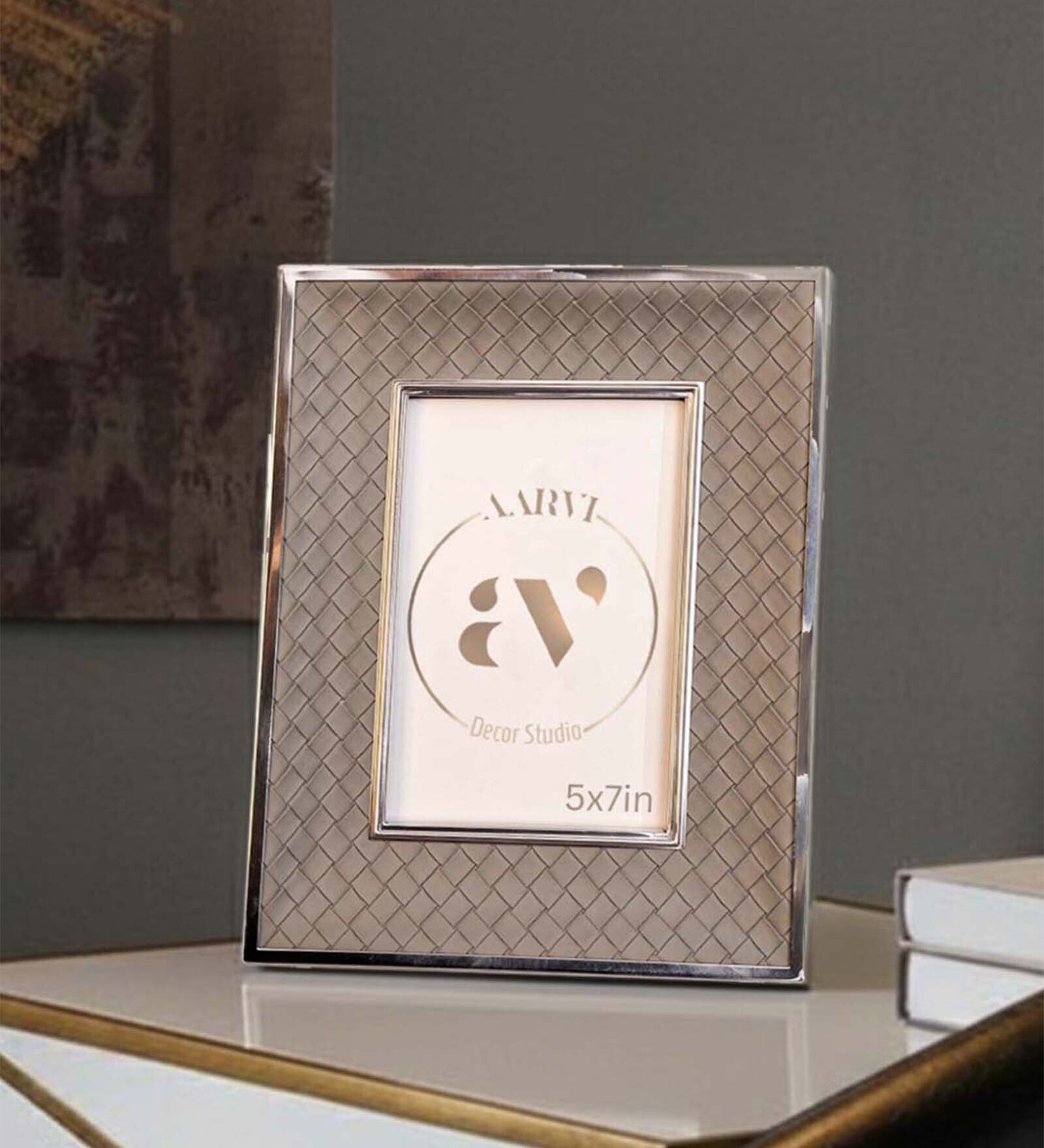Cream Leather & Metal Weave Wall And Tabletop Photo Frame 5X7Inches