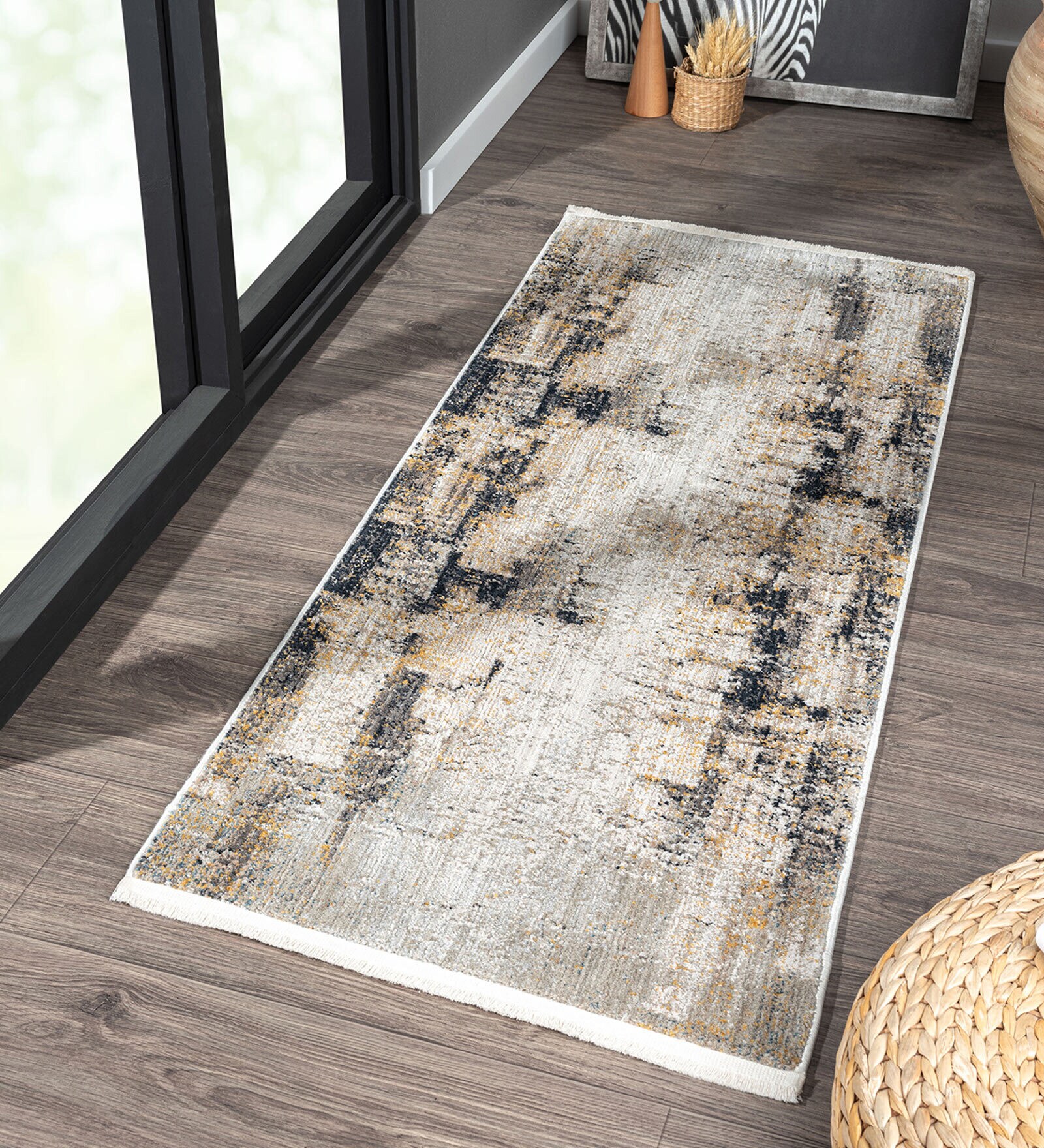 Cream Polyester 5 x 2 Feet Machine Bedside Runner