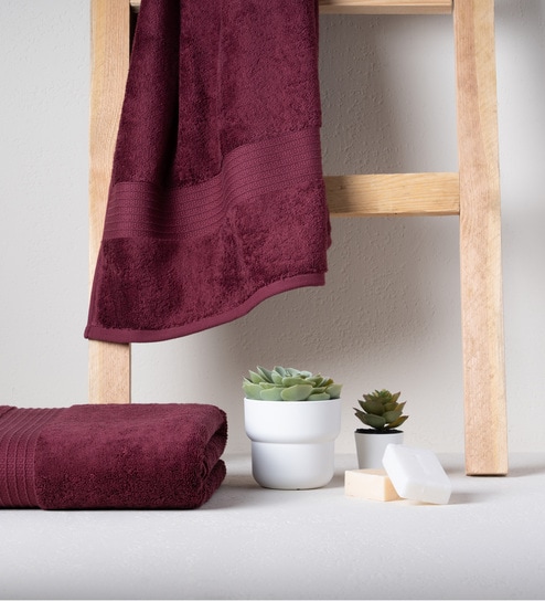 Cranberry Crush 100% Organic Cotton Solid 650 GSM Bath Towel (1 Pc)