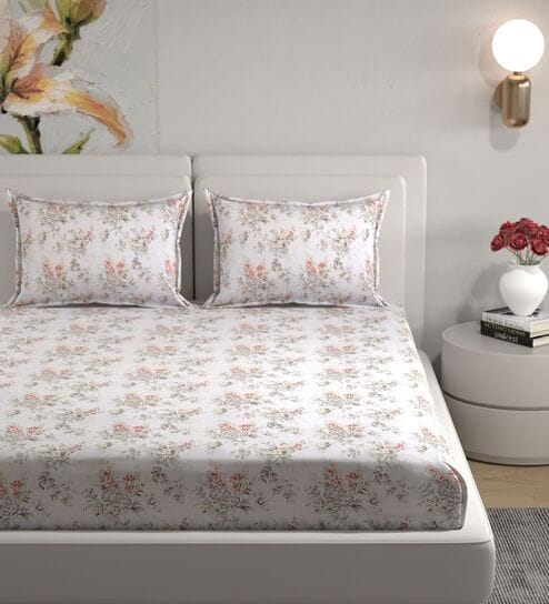 Cream Floral 180 TC Cotton King Bedhseet 2 pillow covers