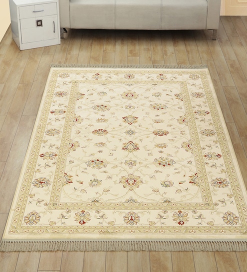 Cream Persian 5x7 Feet Machine Made Carpet