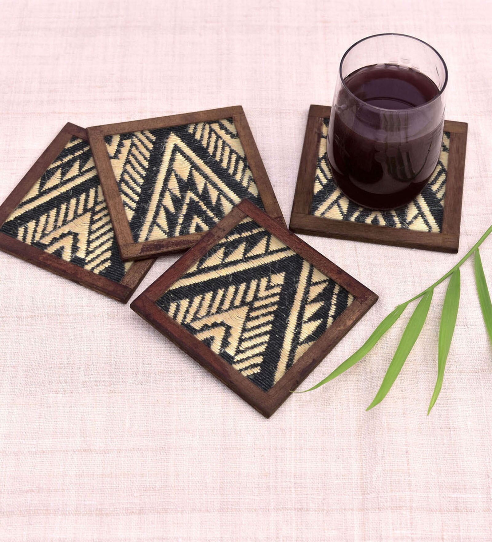 CUBE Cream  Cotton 4 Pcs Coasters