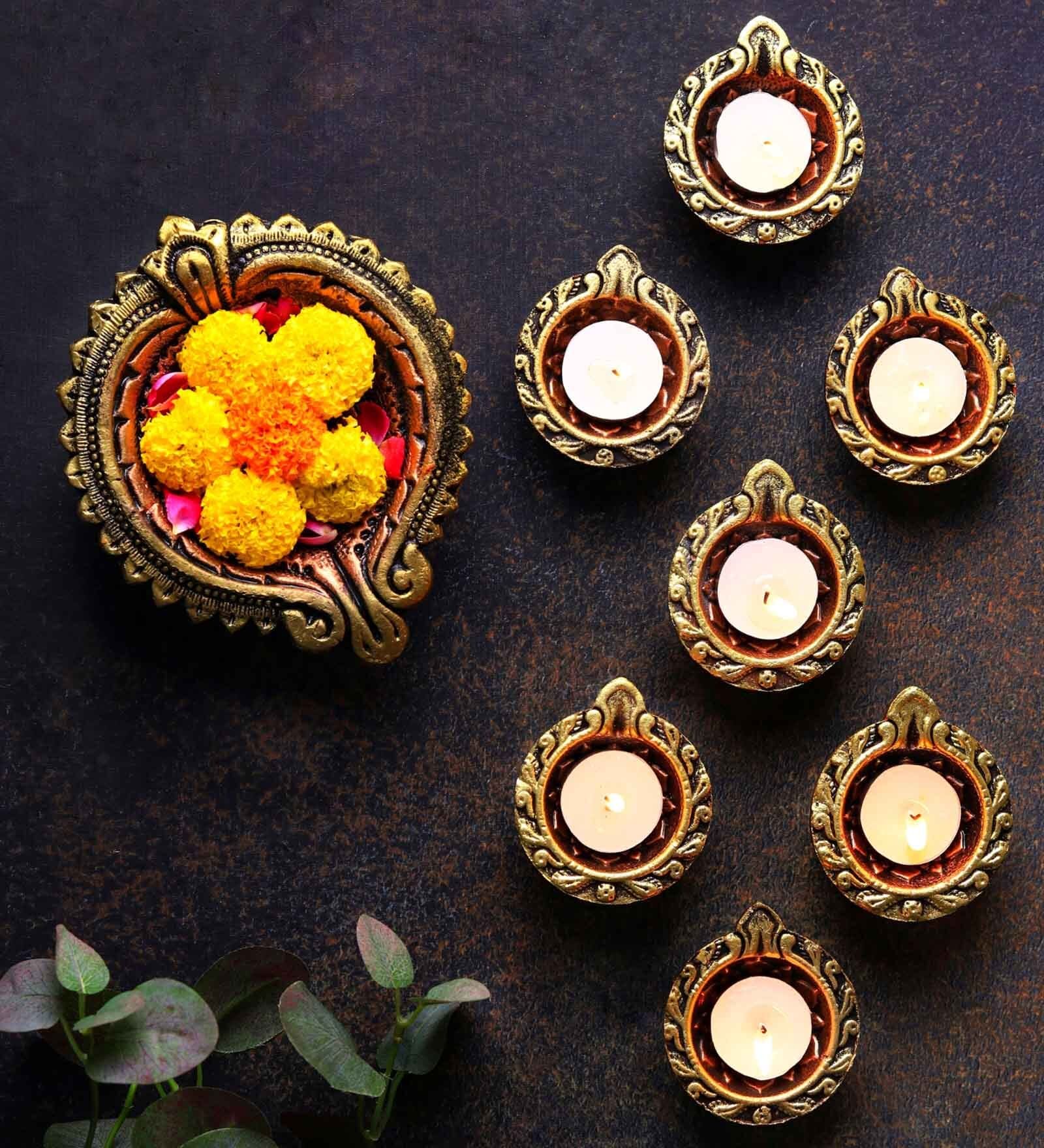 Traditional Terracotta Gold Tea Light Set (Pack Of 10)