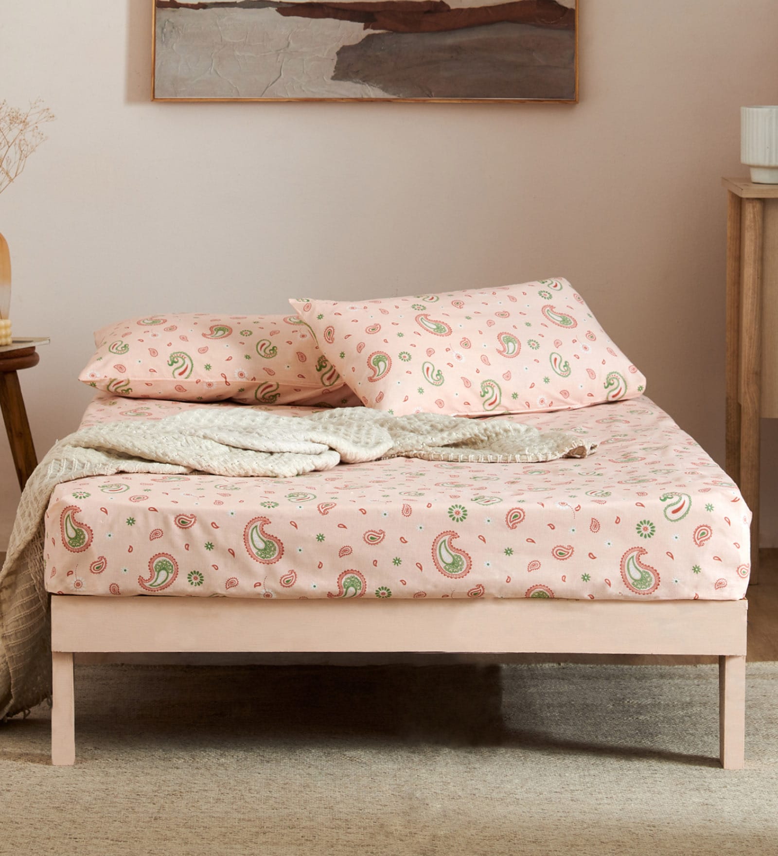 Buy Peach Traditional 136 TC Cotton Queen Sized Fitted Bed Sheets with