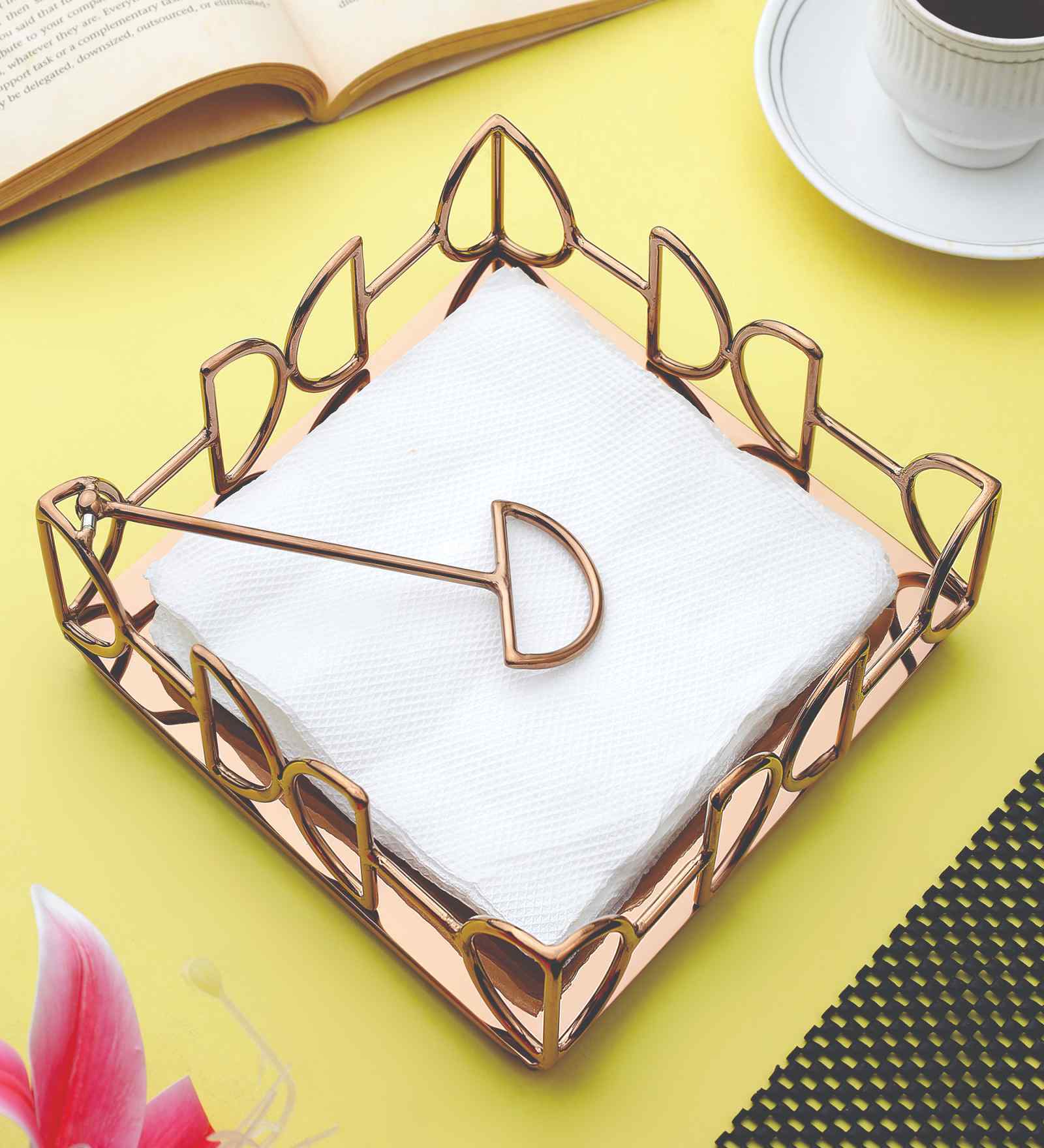 D Sape Tissue Holder Rose Gold