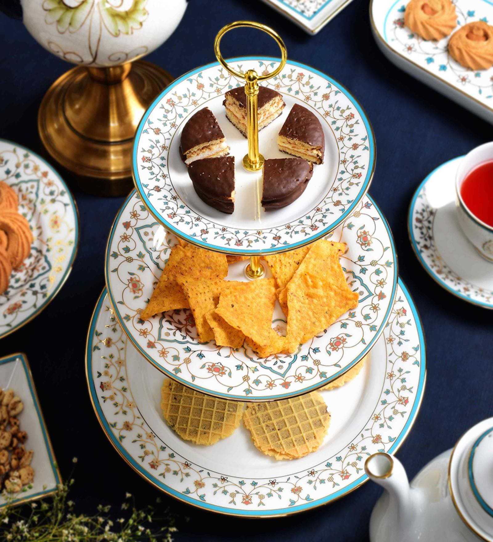 Dankotuwa Mavi 3 Tier Dessert Platter