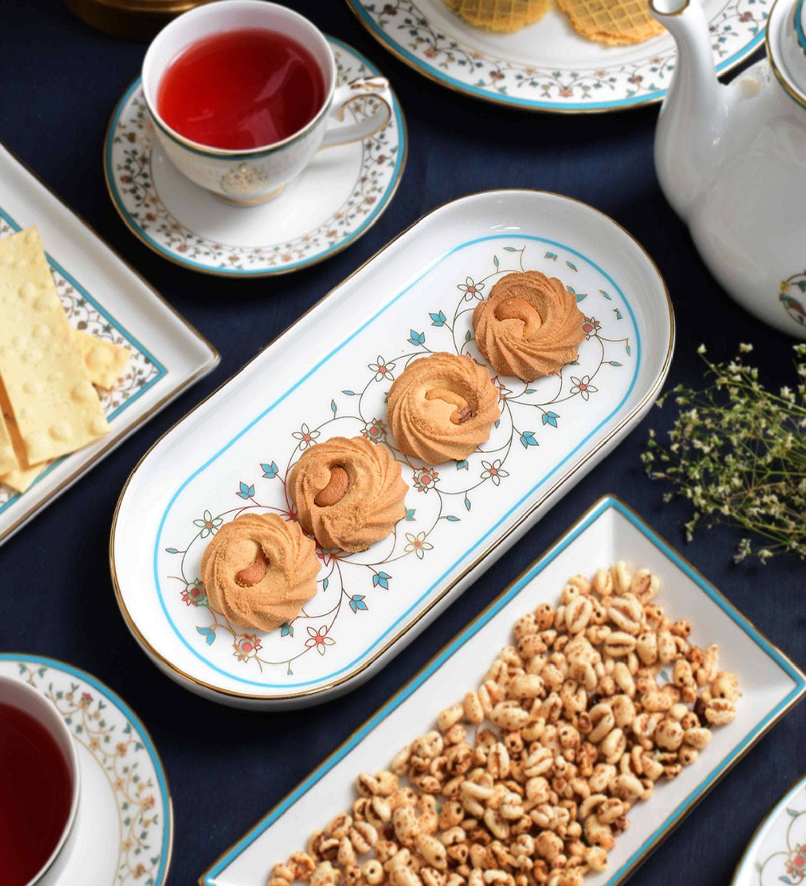 Dankotuwa Mavi Oval Platter