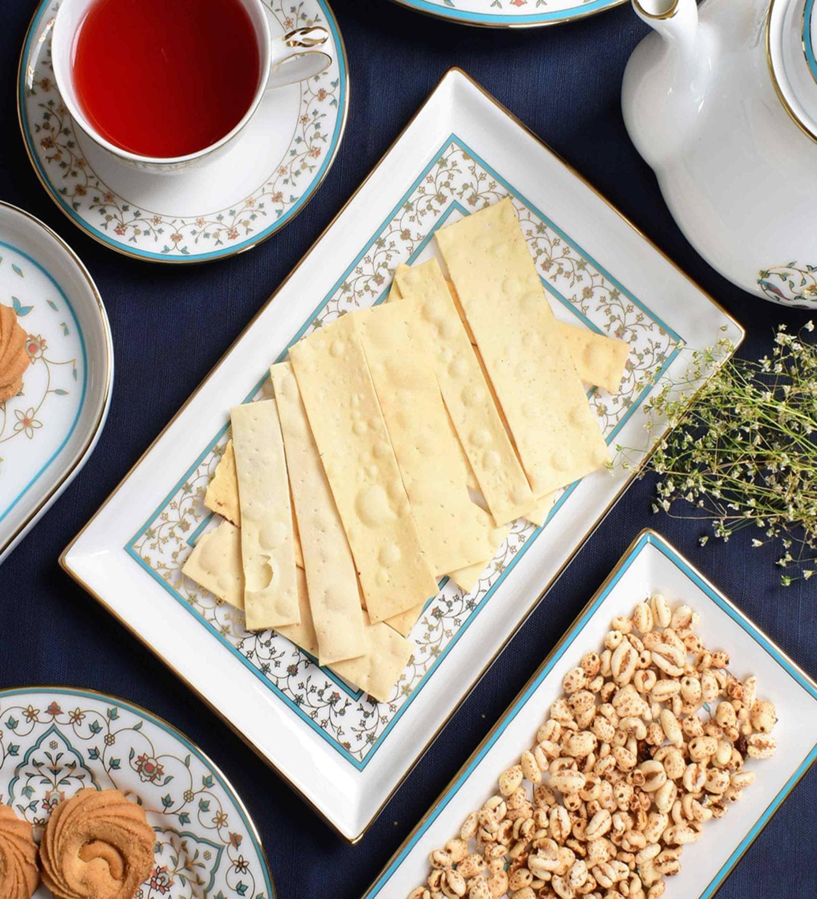 Dankotuwa Mavi Rectangle Tray