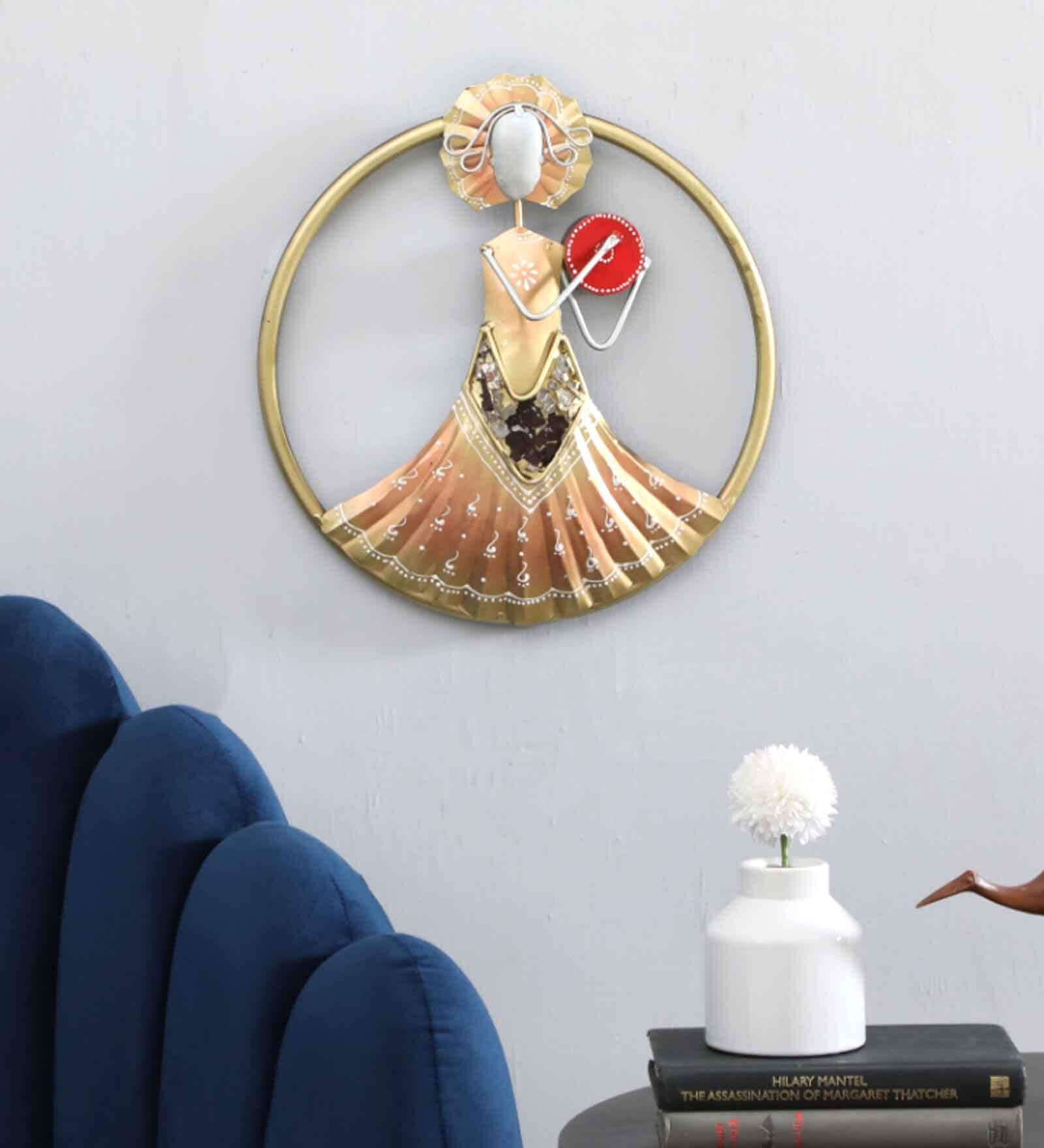 Dapli Playing Multicolor Metal Wall Art