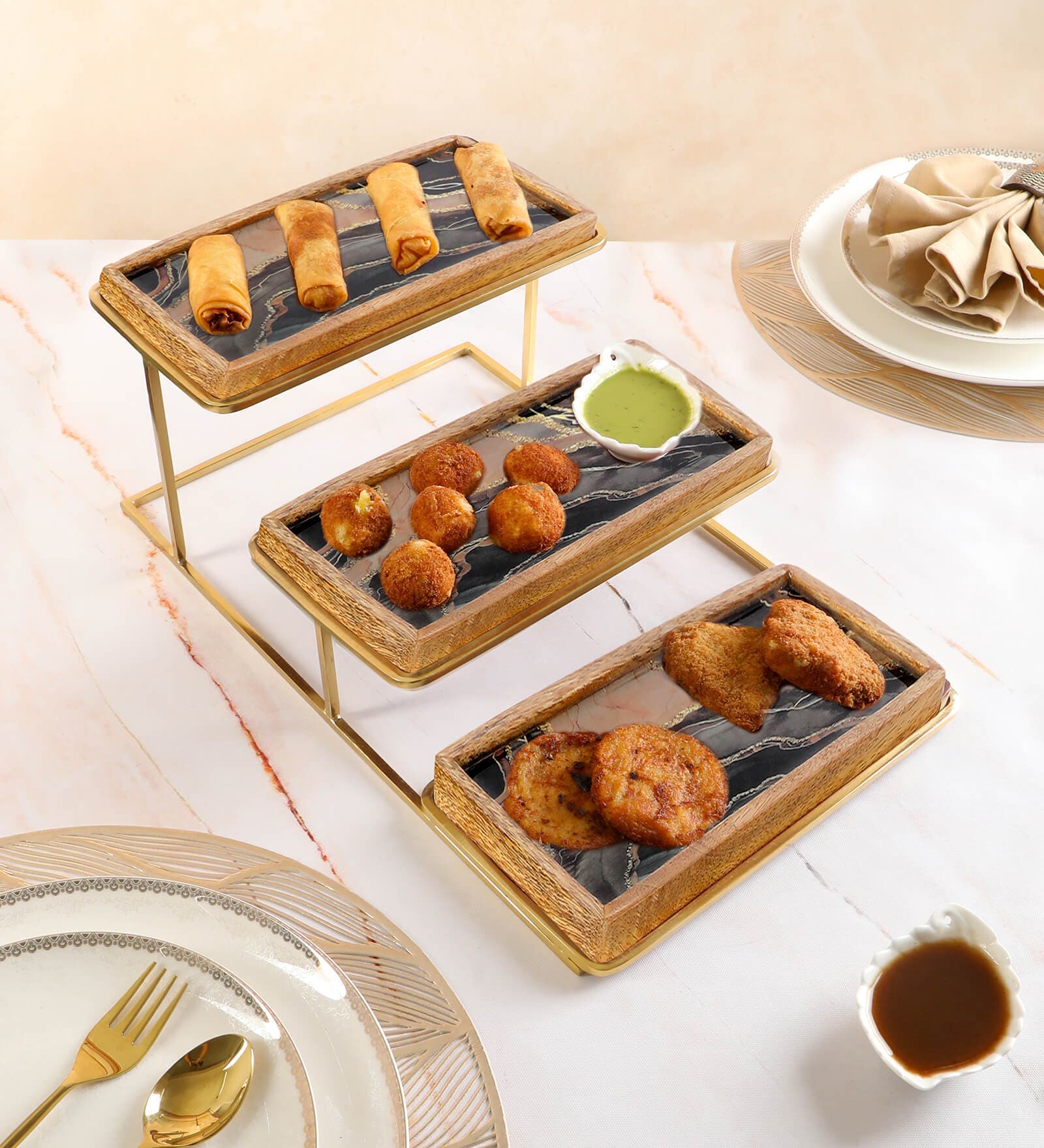 Darkbrown Mango wood & Aluminium 17 Inch Appetizer Platters