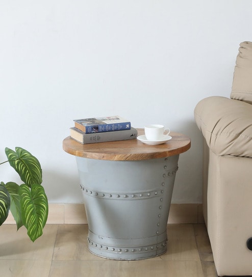 Danzi Metallic End Table In Grey And Natural Finish