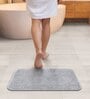 Dark Grey & Silver Absorbent and Quick-Dry Polyester Bath Mats 38x58 cm