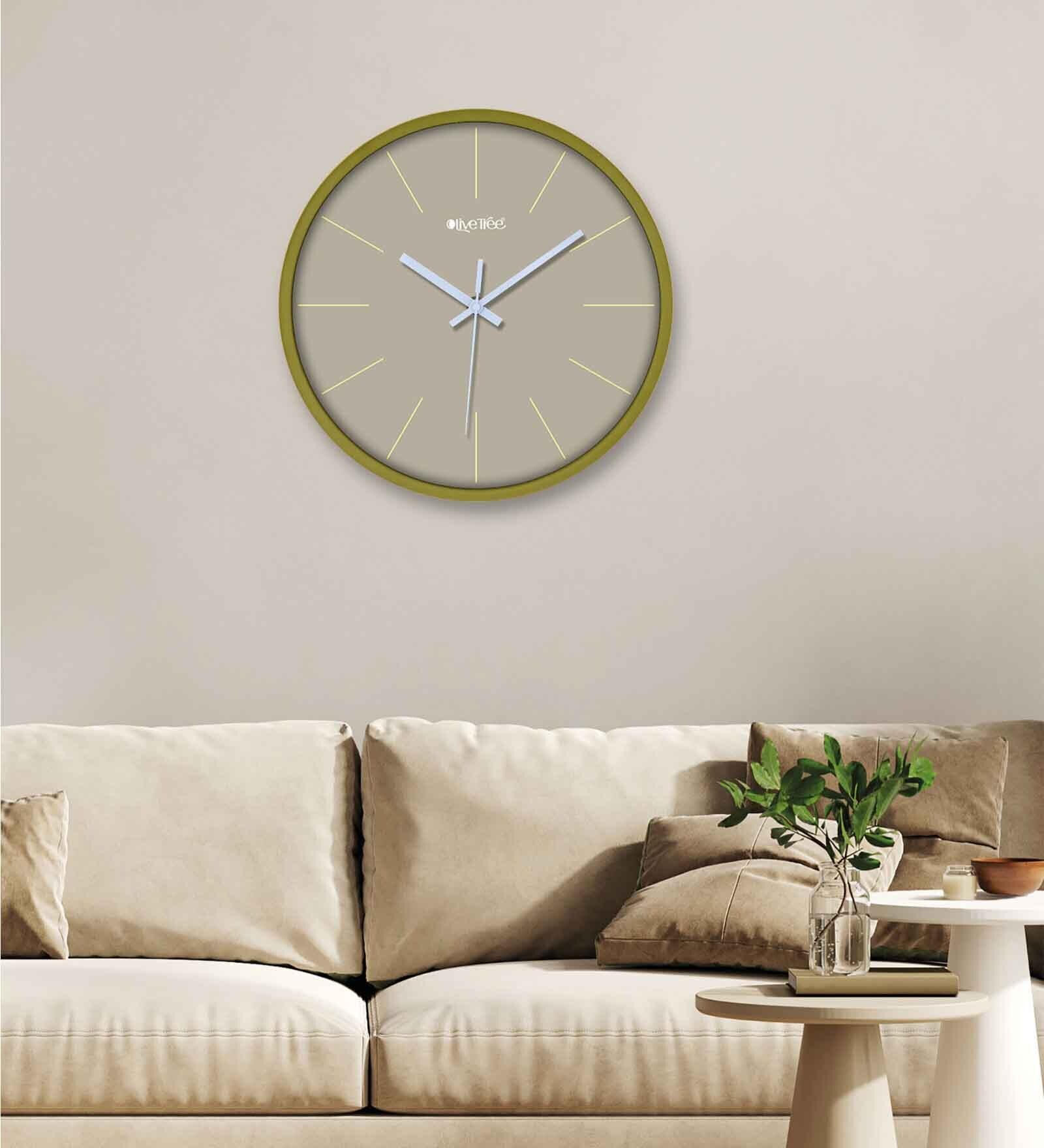 Mateo Green ABS Plastic Wall Clock