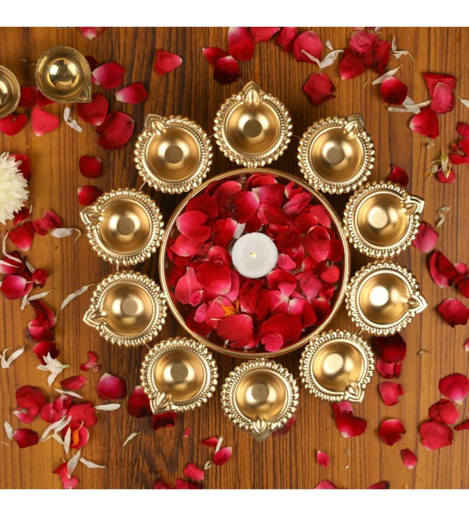 Decorative Beautiful Handcrafted Urli for Floating Flowers and Tea Light Candles Decorative Showpiece