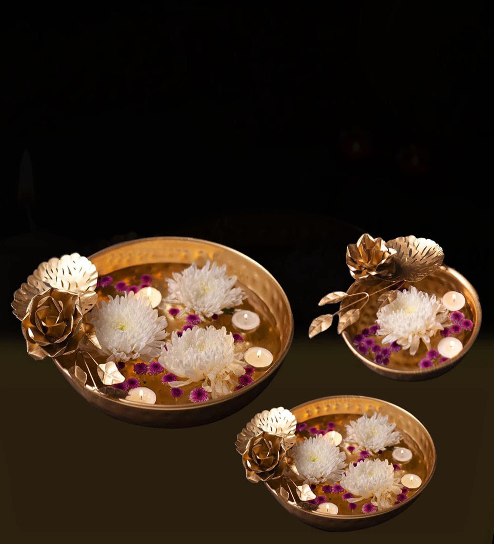 Decorative Flower Set Of 3 Gold Iron Urli