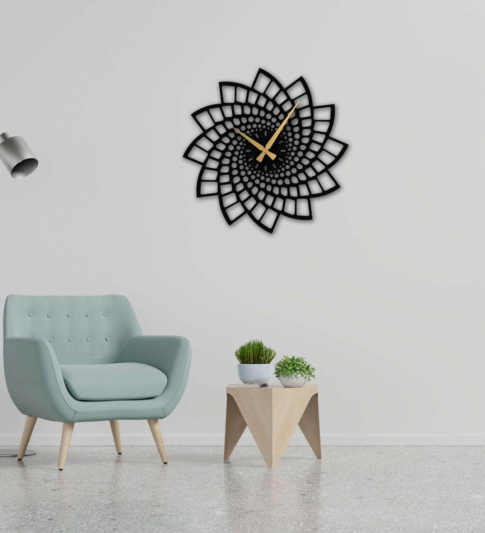 Decorative Metal Novelty Wall Clock