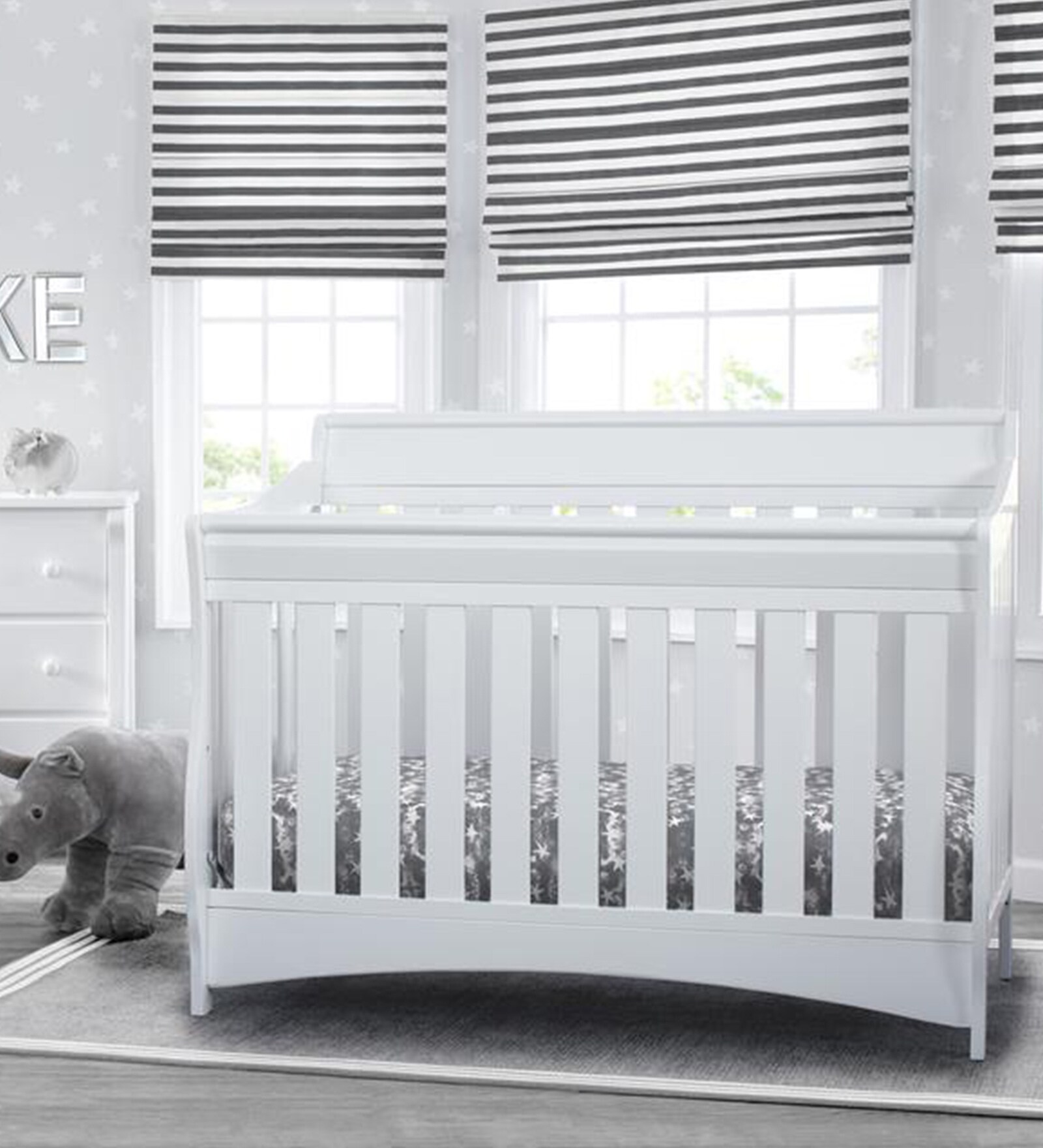 Bentley Solid Wood Cribs in White Colour with Convertible Bed