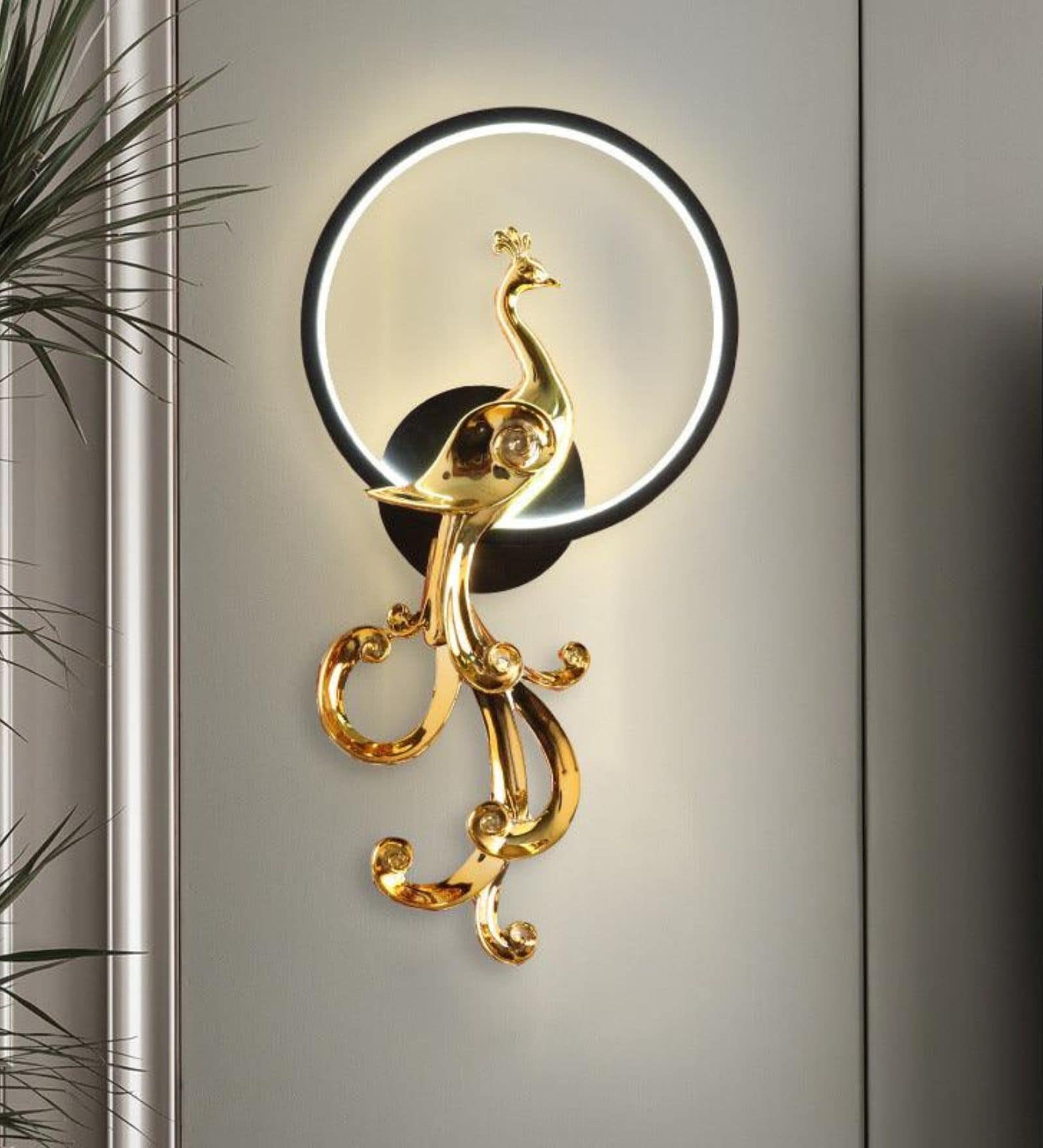 Designer Golden Peacock Wall Hook with Circular Frame   Luxury Wall D cor