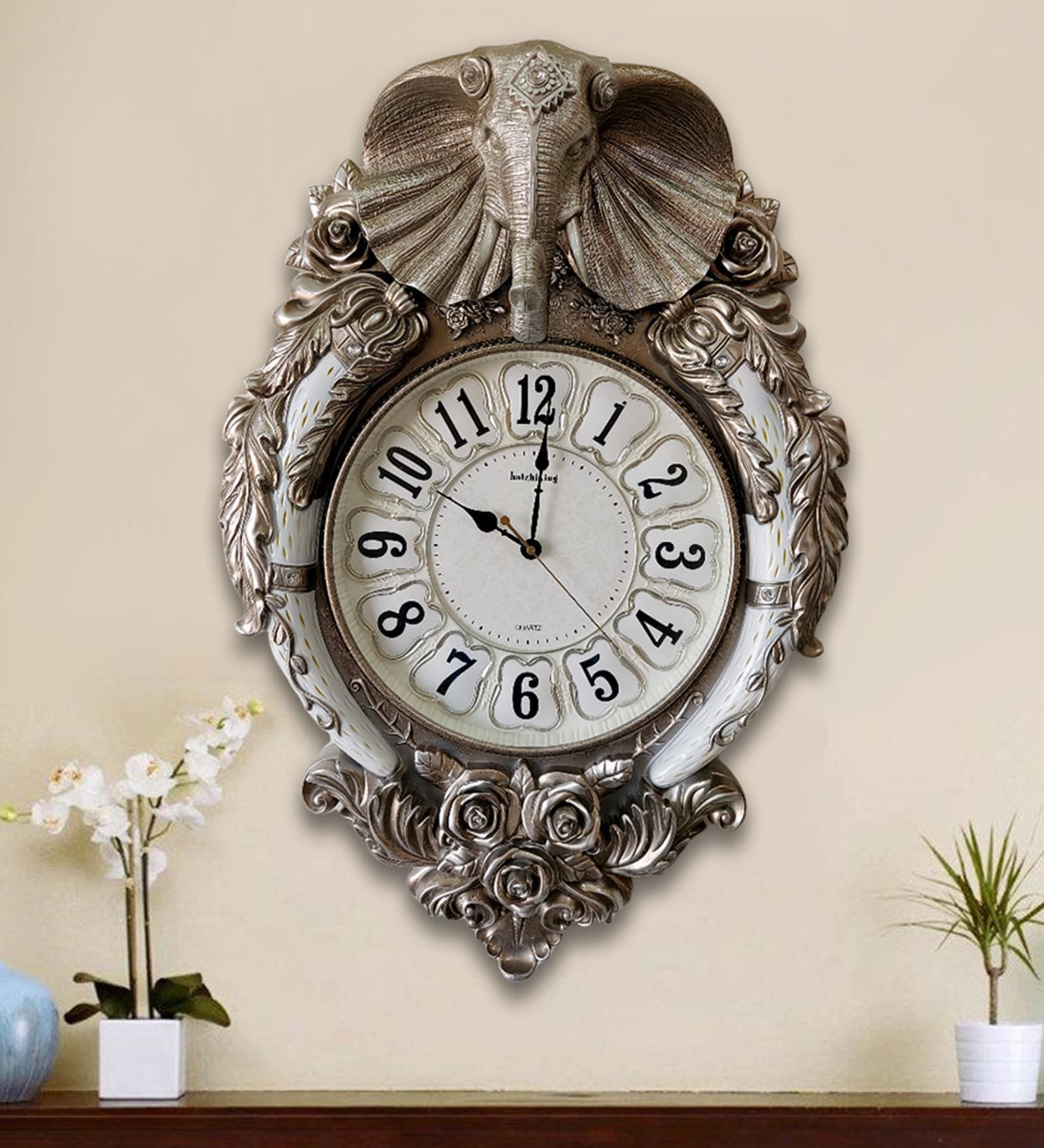 Silver Fibre Designer Royal Traditional Wall Clock