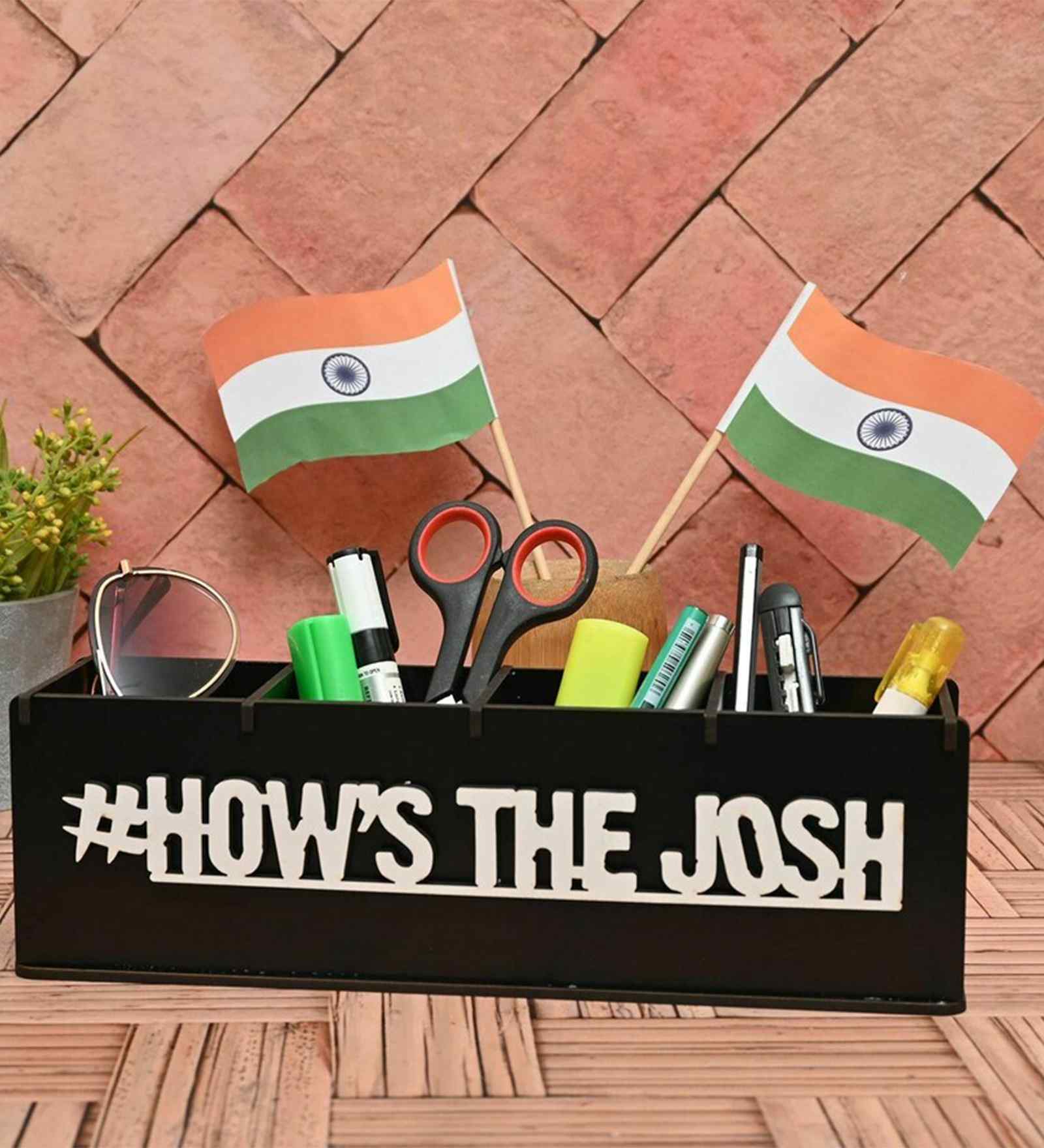 Desk Organizer 4 Compartment Beautiful Patriotic Desk Organizer 4 Compartment Beautiful Patriotic