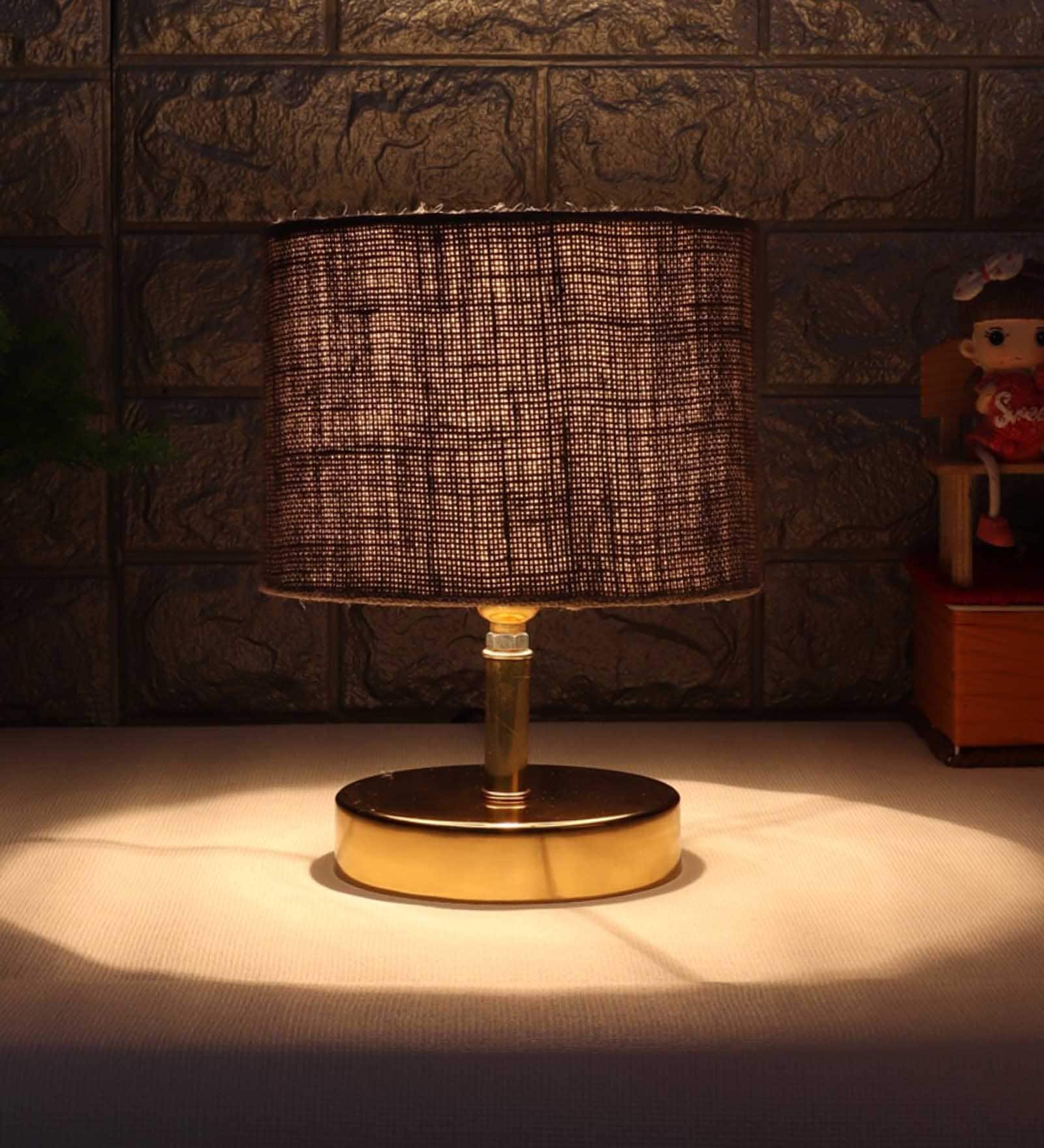Devansh Metal table lamp with Grey Jute Shade