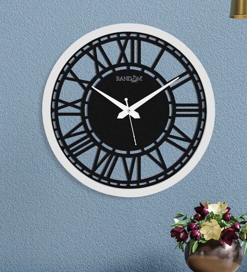 White Plastic Decorative Modern Wall Clock
