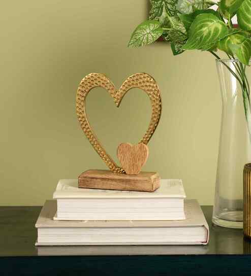 Decorative Aluminium Heart Showpiece With Wooden Base