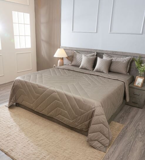 Deep Grey 300TC 100% Cotton Solid & Quilted Double Bedding Set