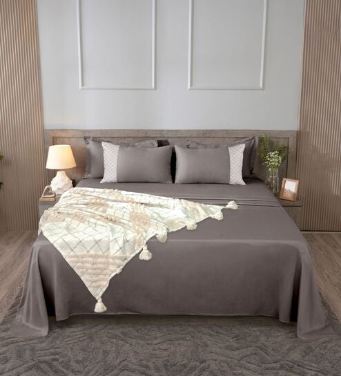 Deep Grey 300TC 100% Cotton Solids Flat Super King Bedsheet With 2 Pillow Covers