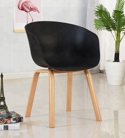 Delta Plastic Iconic Chair in Black Colour