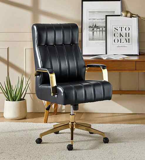 Derrus Leatherette Executive Chair In Black Colour