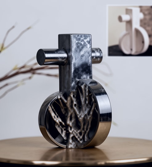 Modern Abstract Black Resin Decor Accent Showpiece