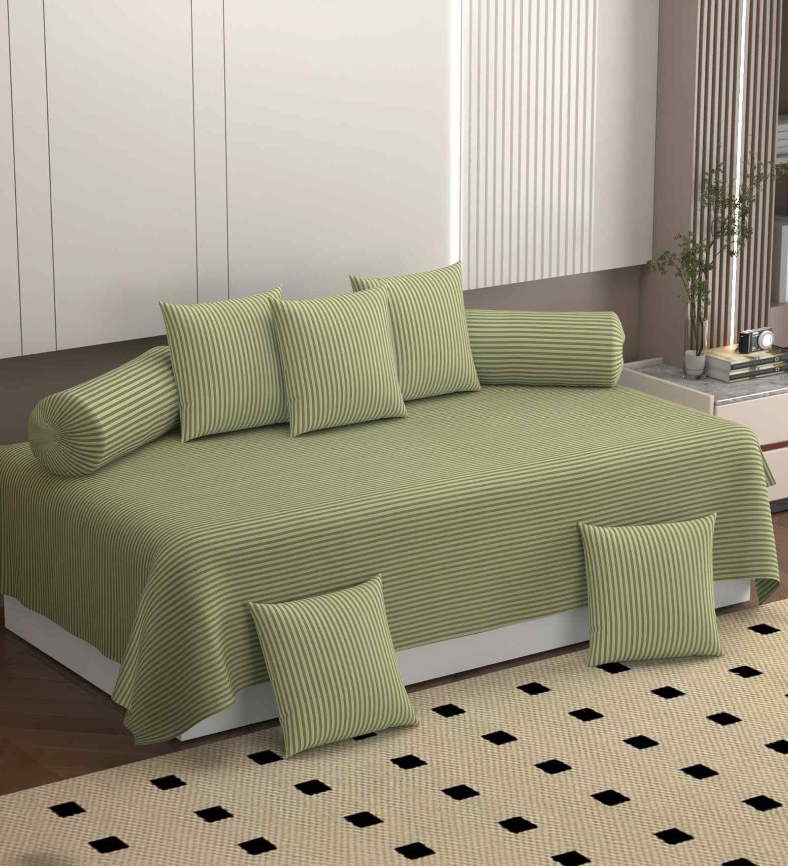 Green 250 Tc Cotton Bedsheet With 2 Booster Covers And 5 Cushion Covers