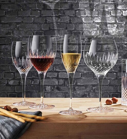 https://ii1.pepperfry.com/media/catalog/product/d/i/494x544/diamante-chianti-520ml--set-of-4--wine-glass-diamante-chianti-520ml--set-of-4--wine-glass-cc2l36.jpg