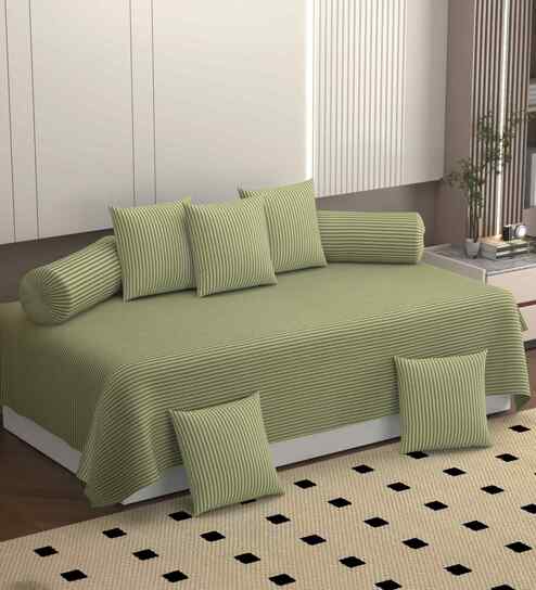 Green 250 Tc Cotton Bedsheet With 2 Booster Covers And 5 Cushion Covers