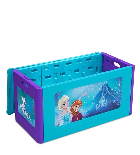 plastic toy box