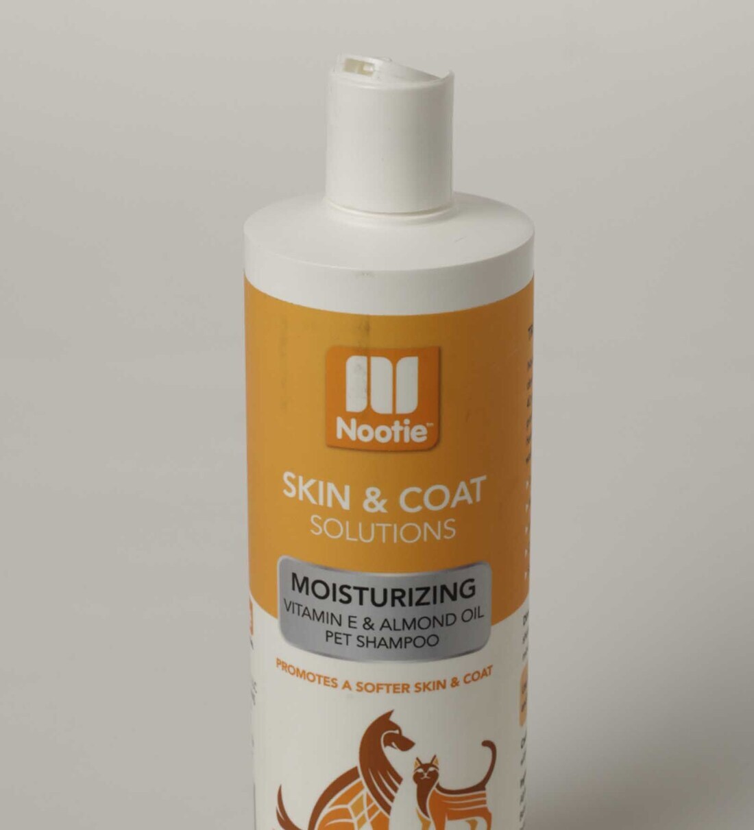 Buy Dog & Cat Warm Vanilla Cookie Shampoo, 472 ML by Nootie Online