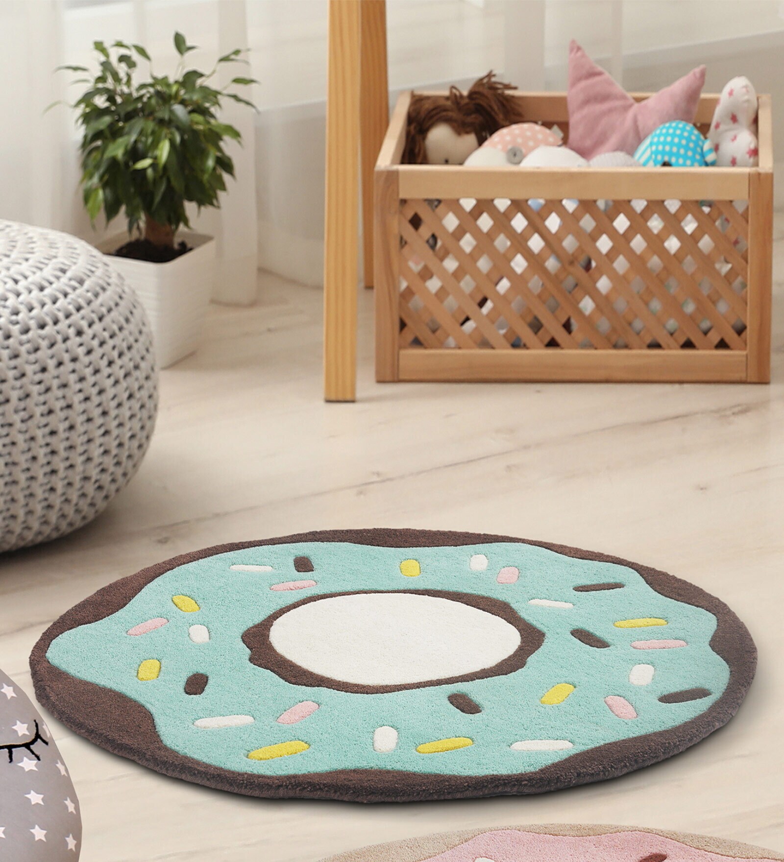 Green Abstract Wool 3 ft x 3 ft Kids Carpet