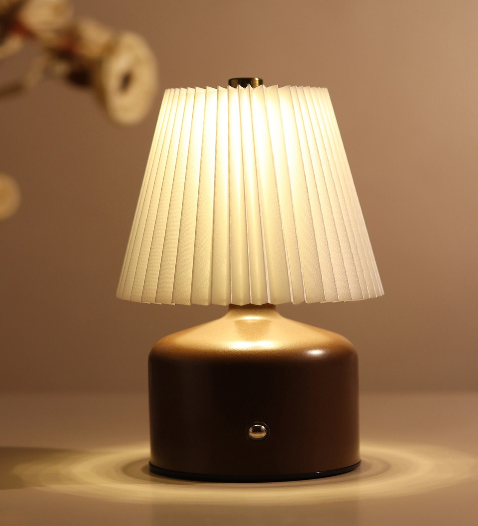 Dora's USB Plug-in Night Lamp