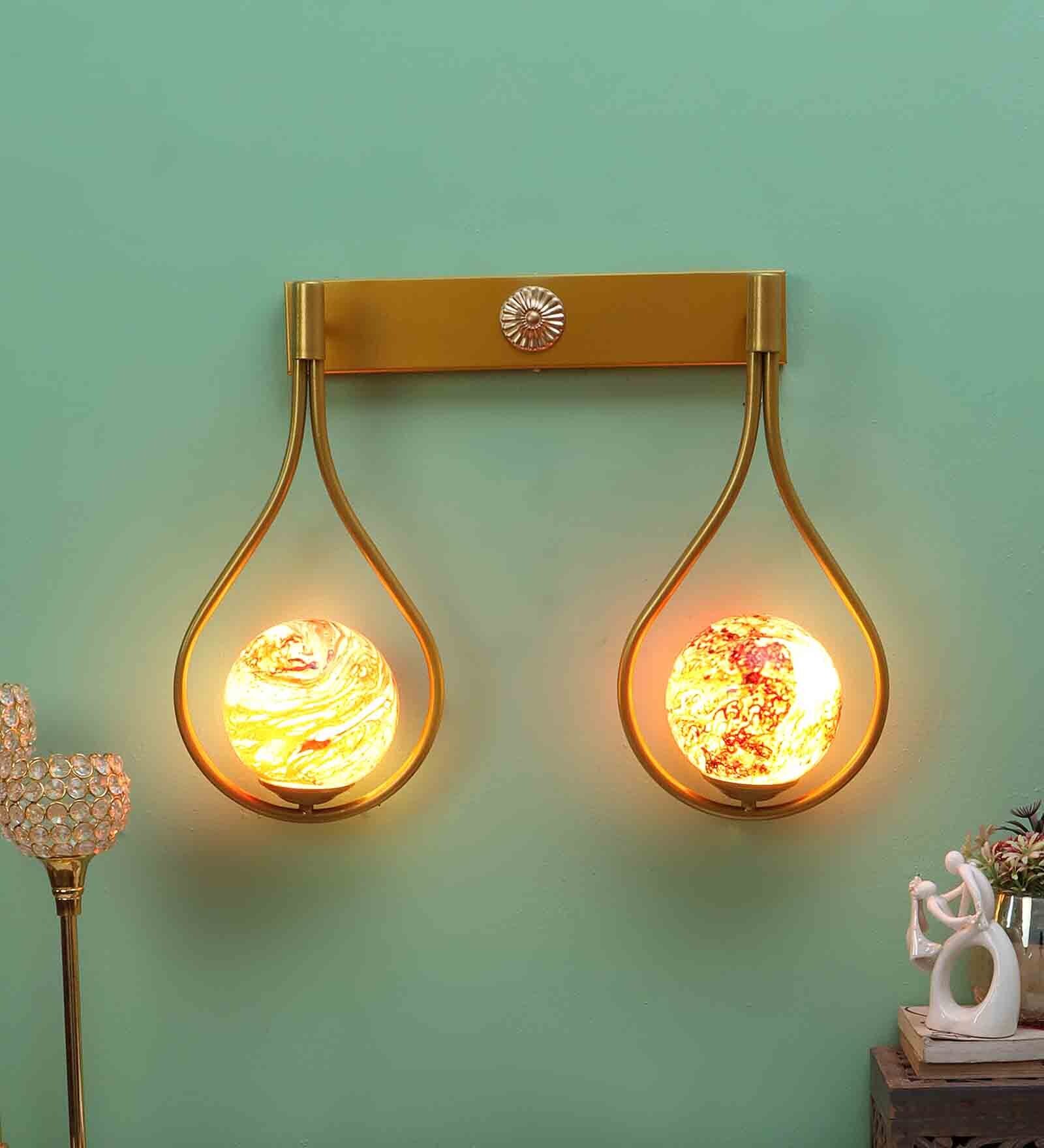 Double Metal Novelty Wall Light (Gold) Double Metal Novelty Wall Light (Gold)