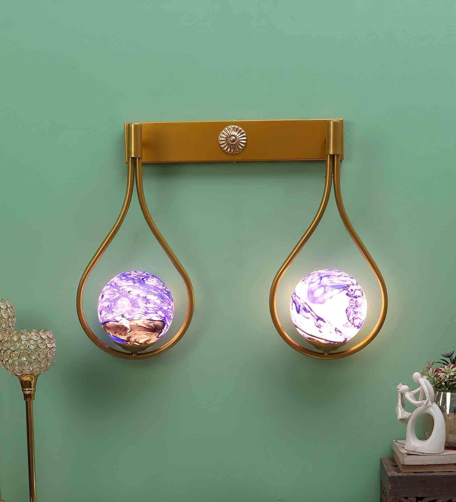 Double Metal Novelty Wall Light (Gold) Double Metal Novelty Wall Light (Gold)