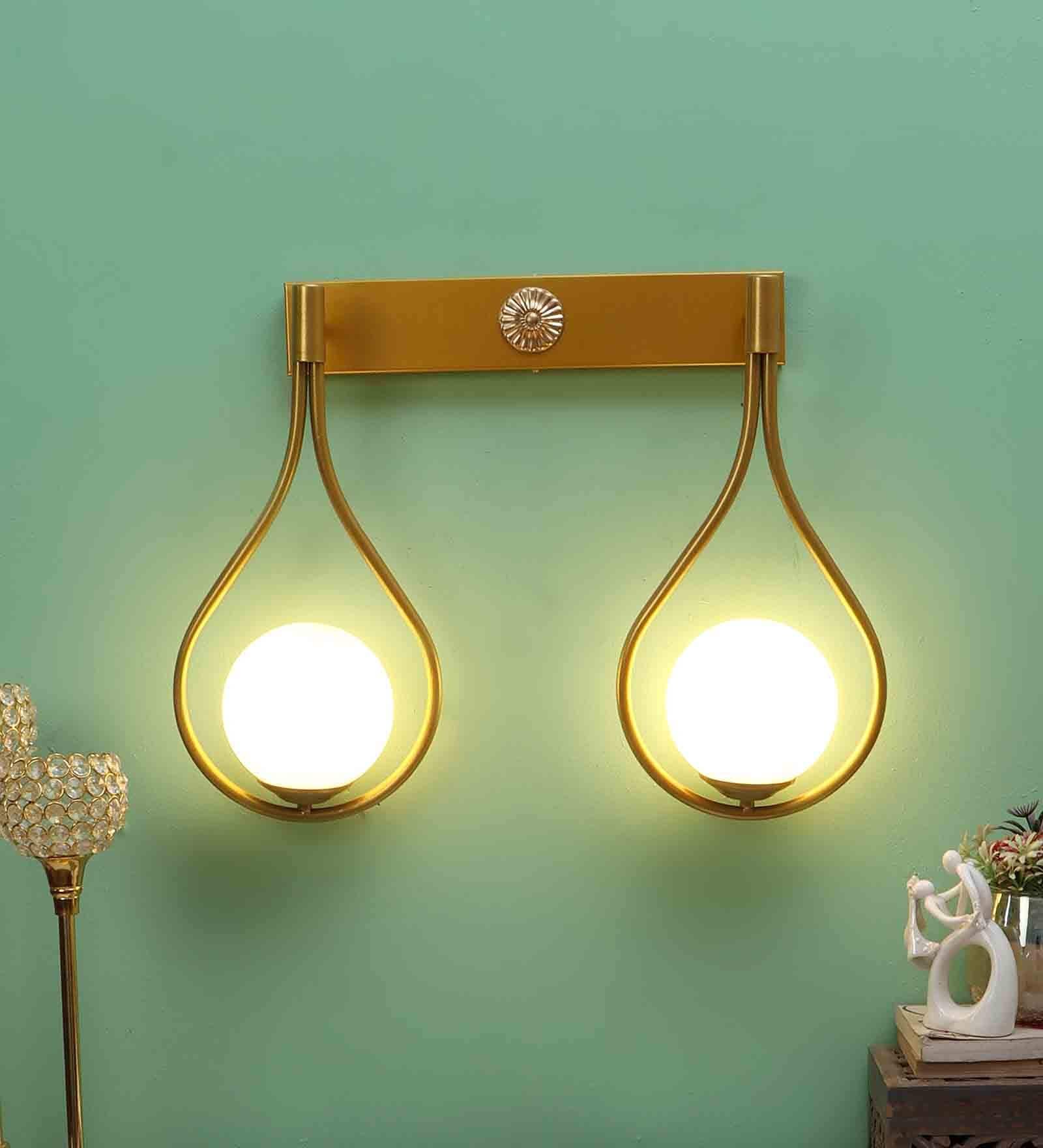 Double Metal Novelty Wall Light (Gold)