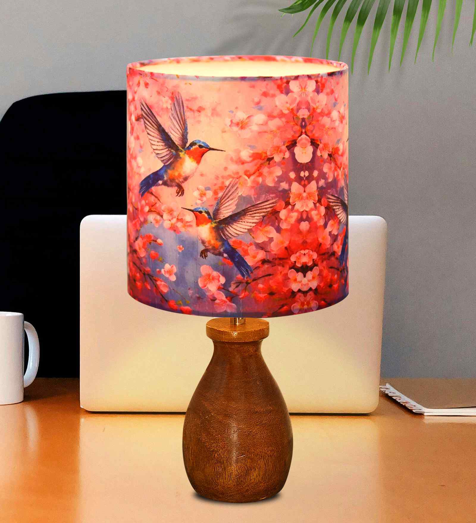 Red Dovel Pot Modern Table Lamp for Home