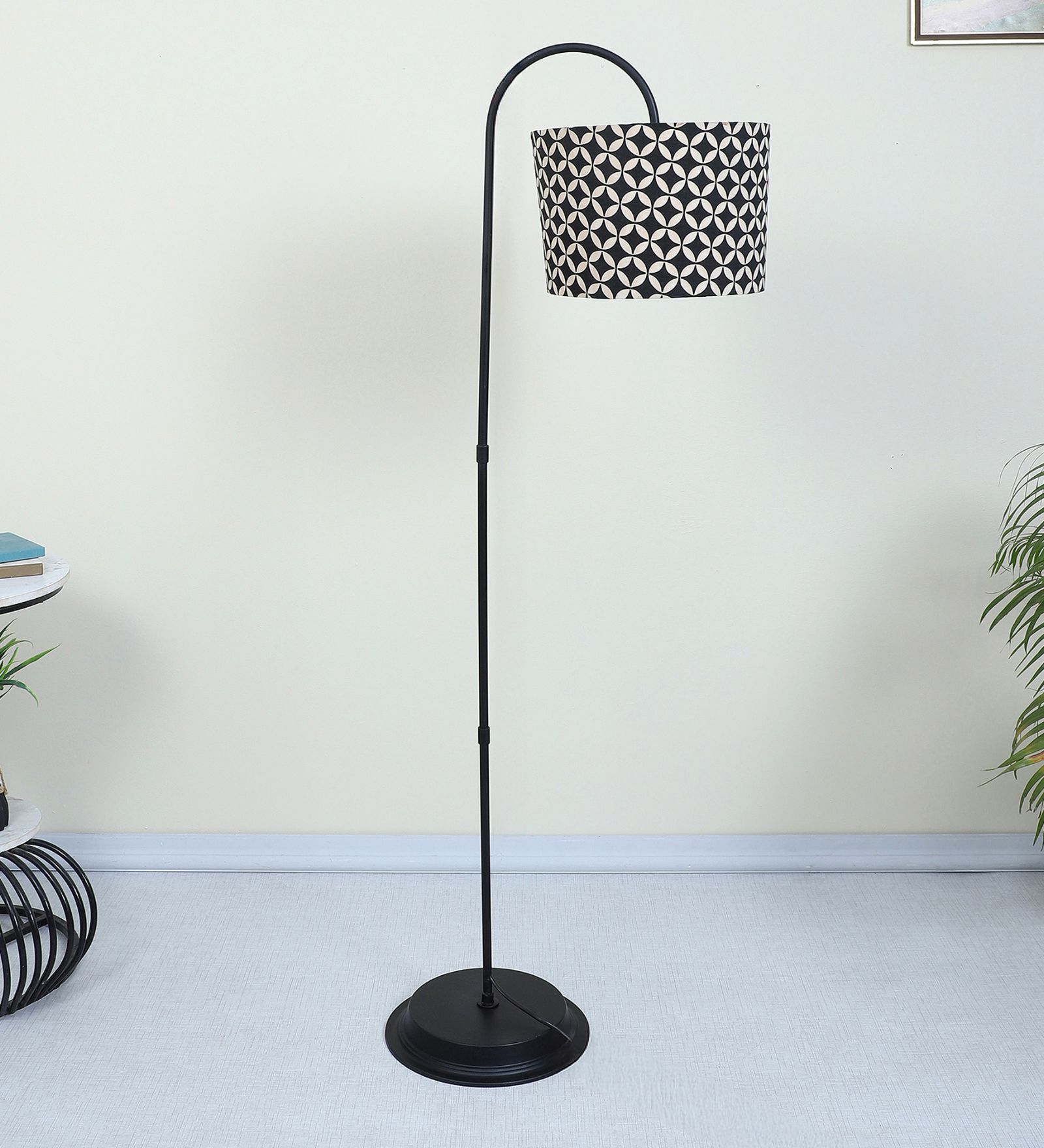 Downlighter Modern Black Iron Base Floor Lamps Geometric Print Satin Shade