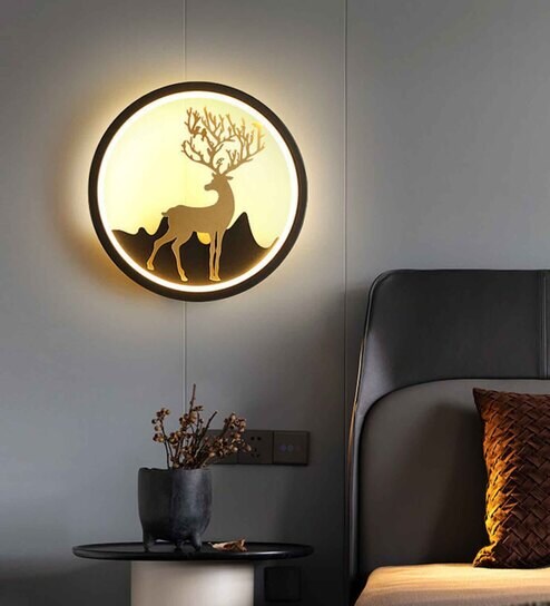 Doe Metal Novelty Wall Light (Black)