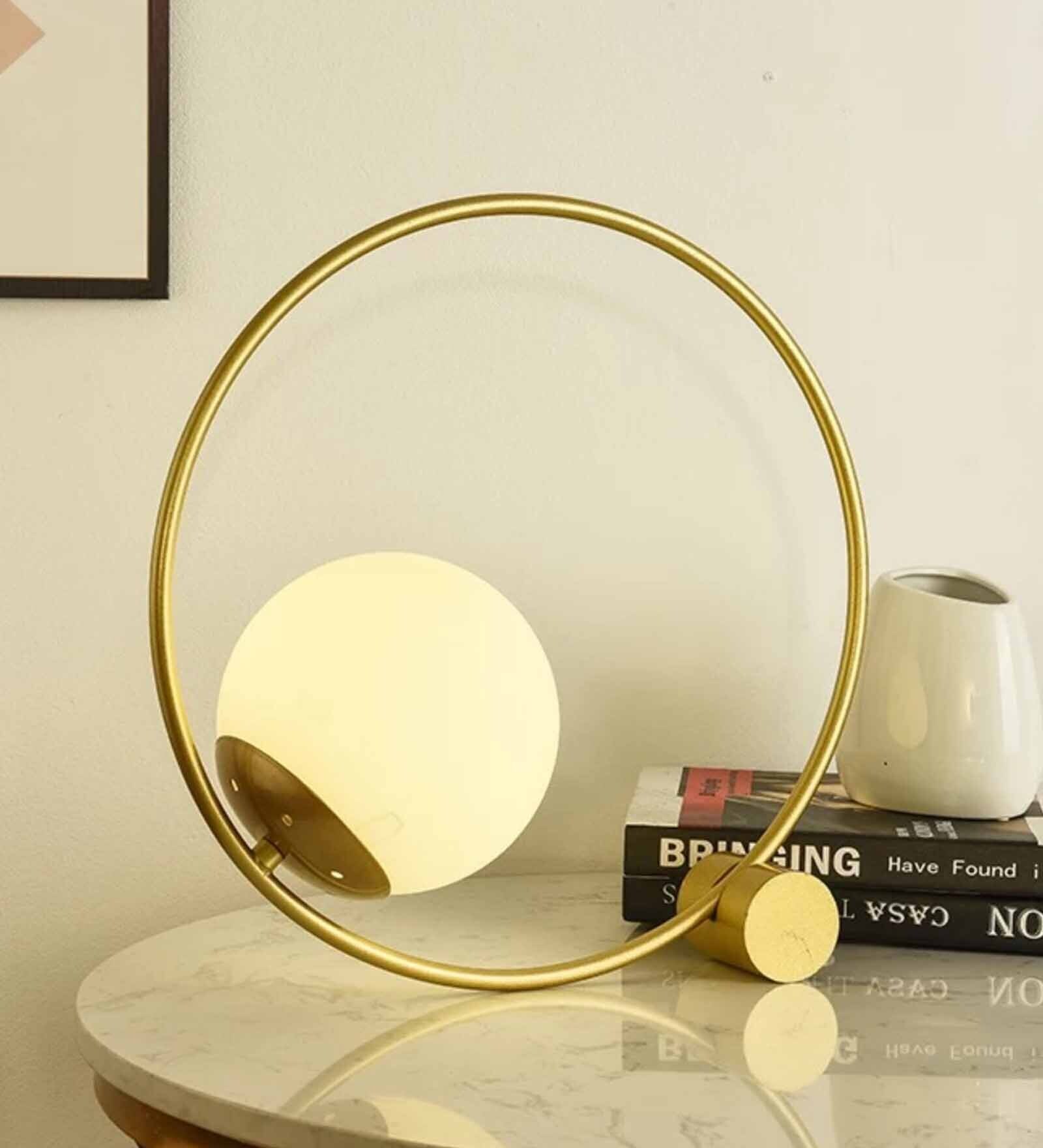 Dreamer Gold Metal Table Lamp