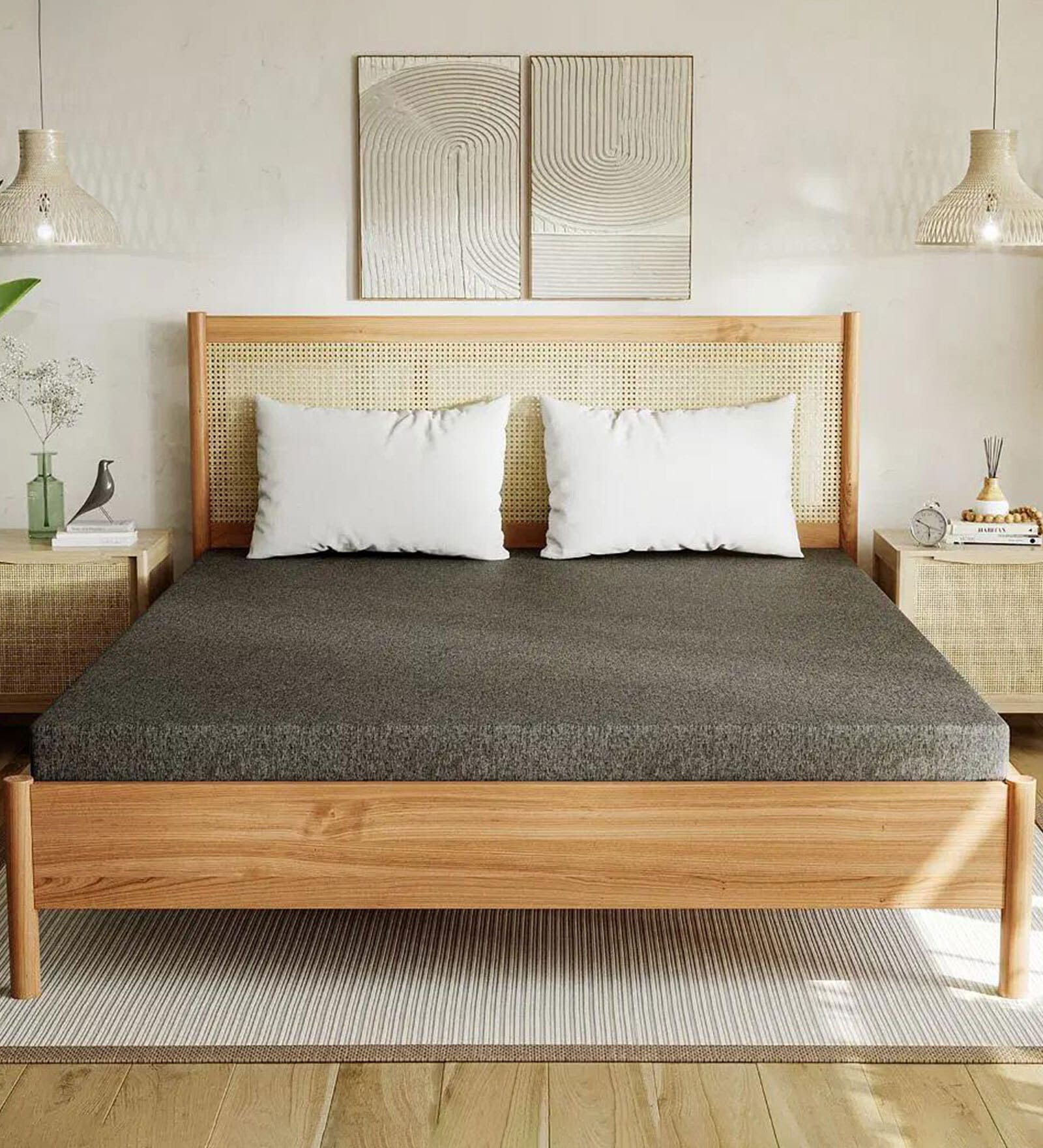 DreamPod 3 Inch HR Foam Mattress In Queen Size With Removable Cover